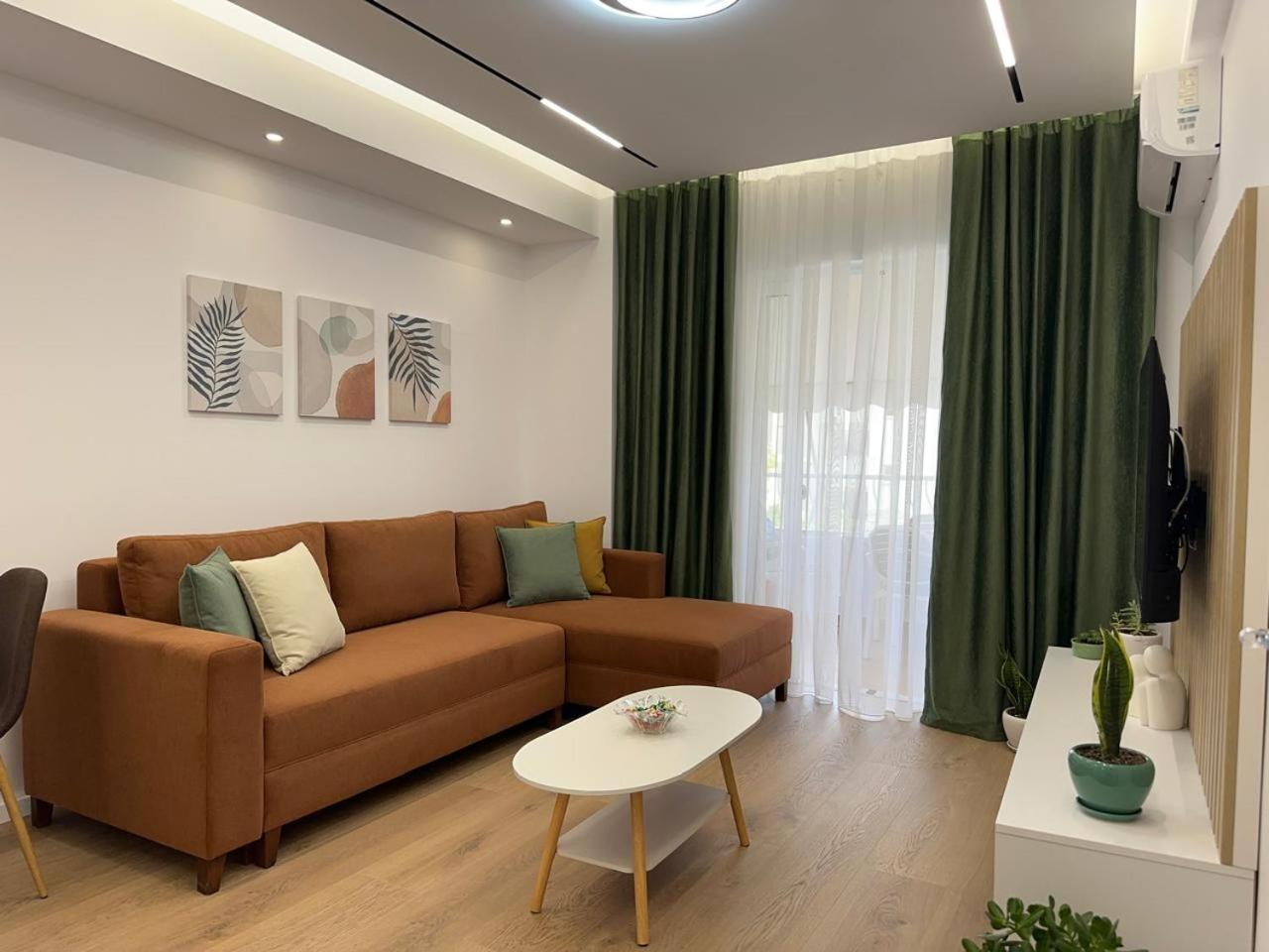 Linda Home Sarandë Exteriér fotografie
